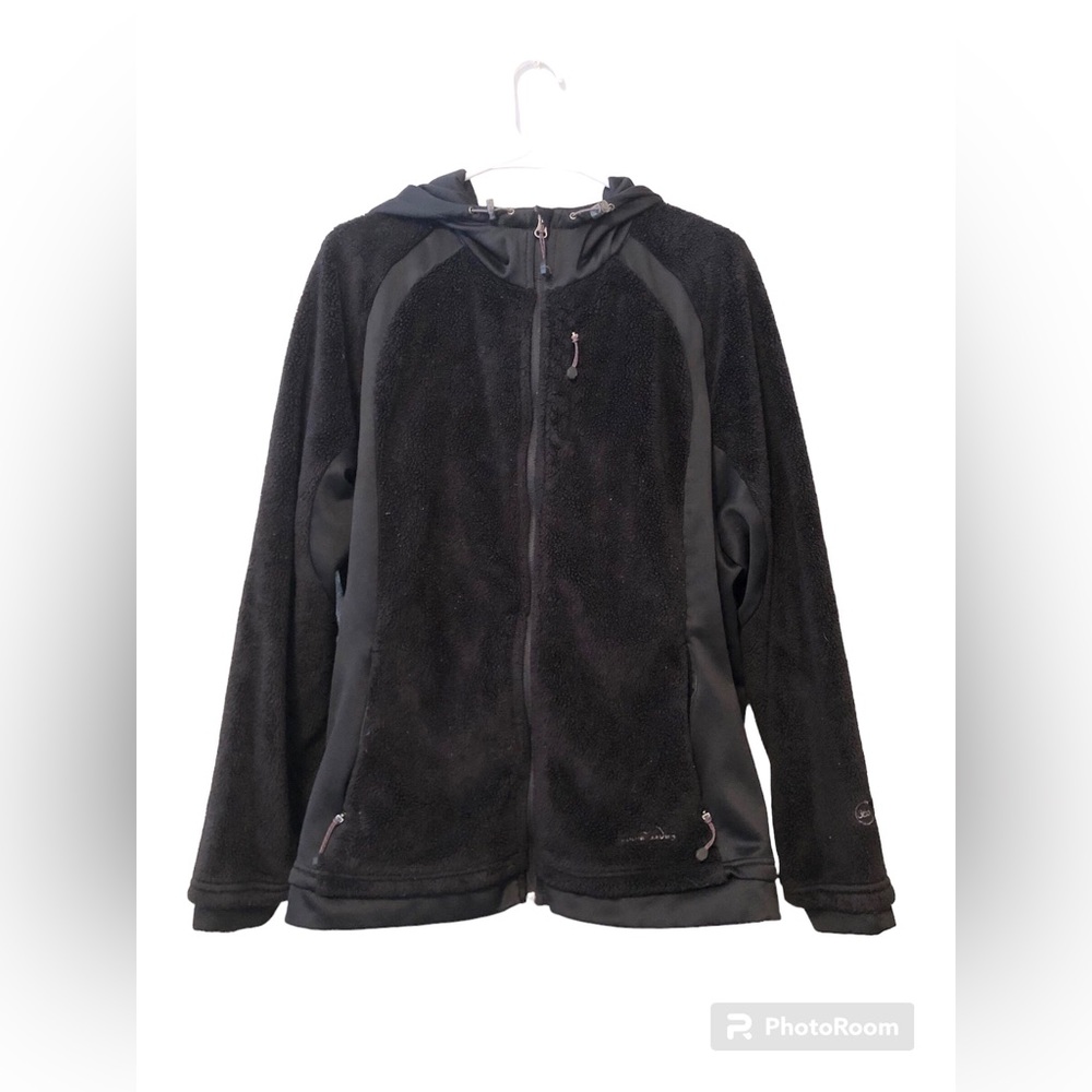 Eddie Bauer 365 women’s soft fuzzy zip up jacket black